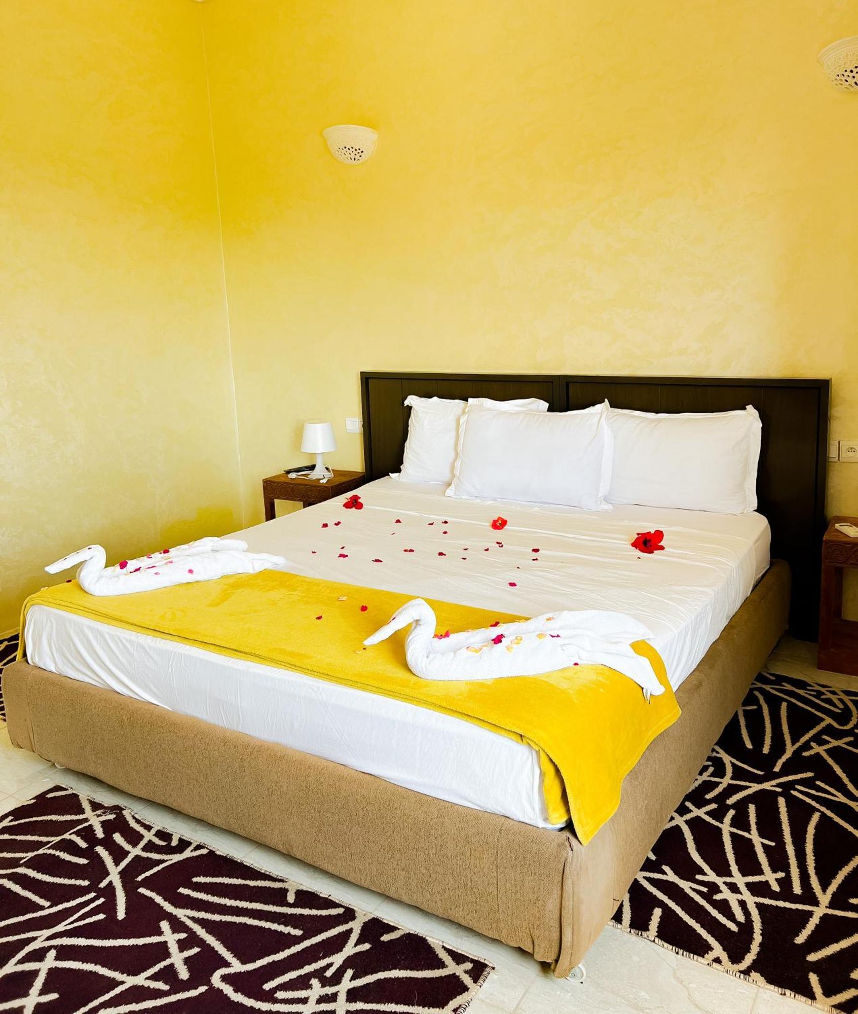 Guest House Qodwa Sidi Abdallah Ghiat Экстерьер фото