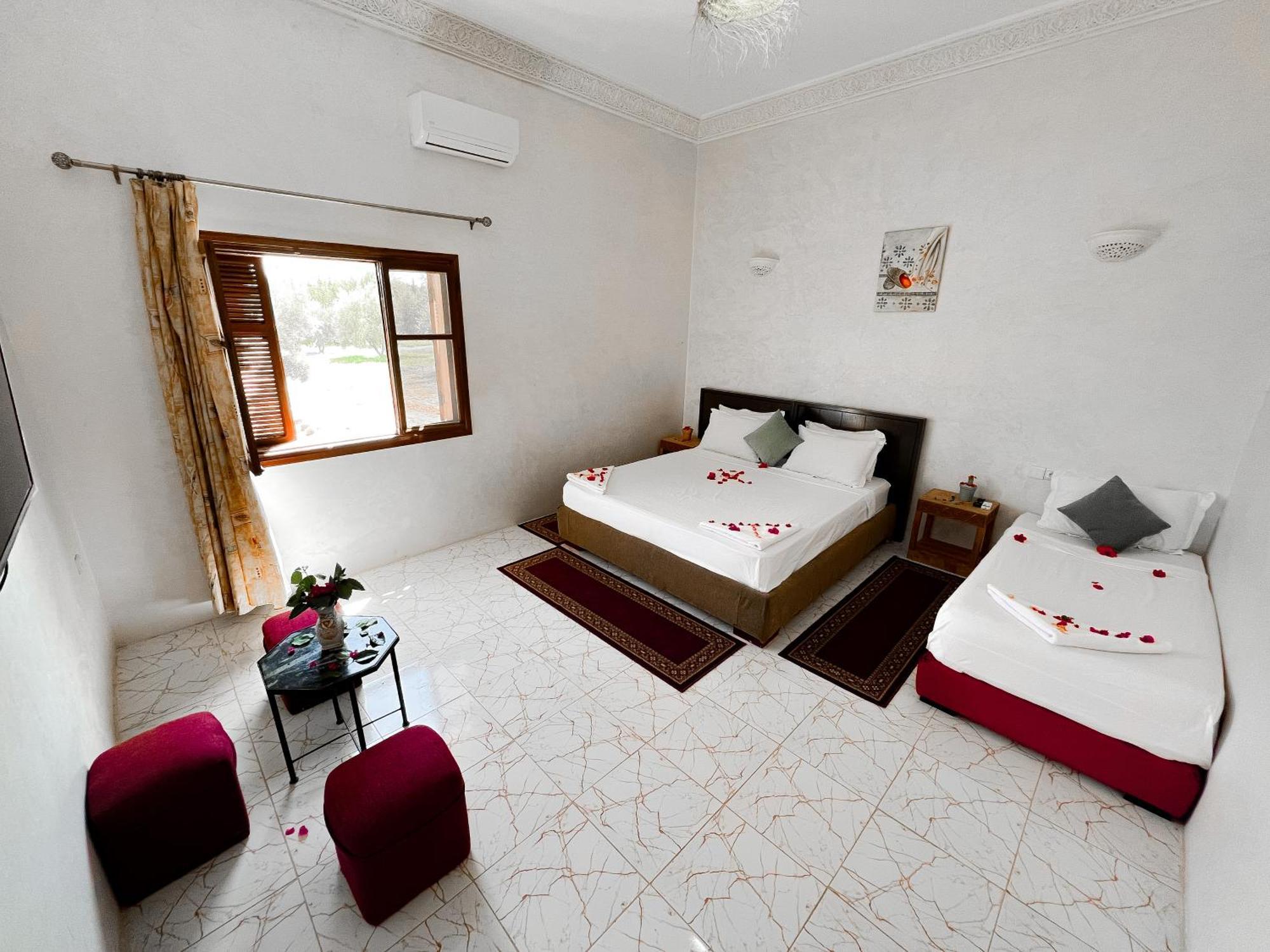 Guest House Qodwa Sidi Abdallah Ghiat Экстерьер фото